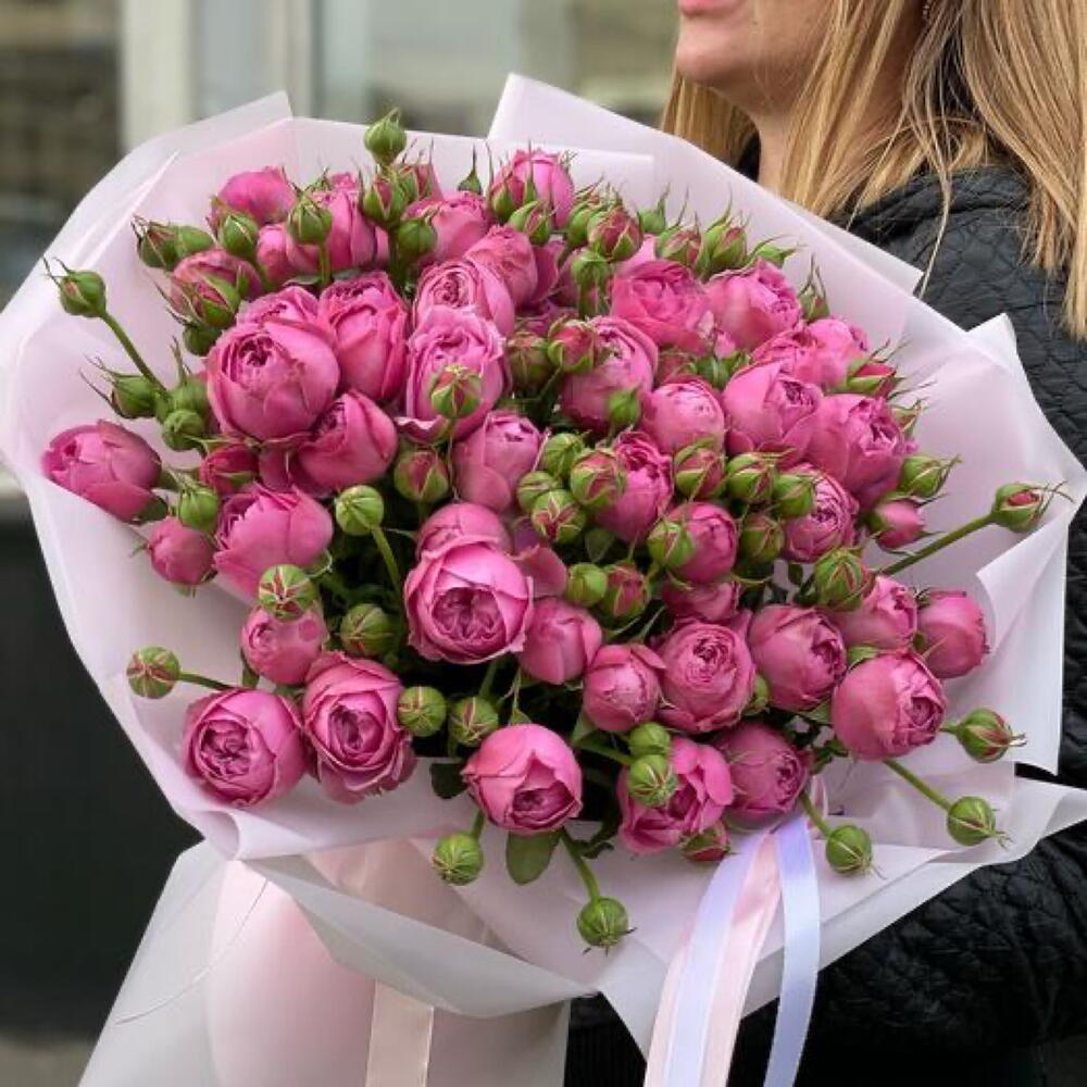 Букет куставых  роз